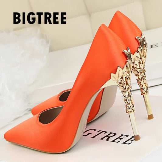 Pointed Toe Luxury Metal High Heel Shoe