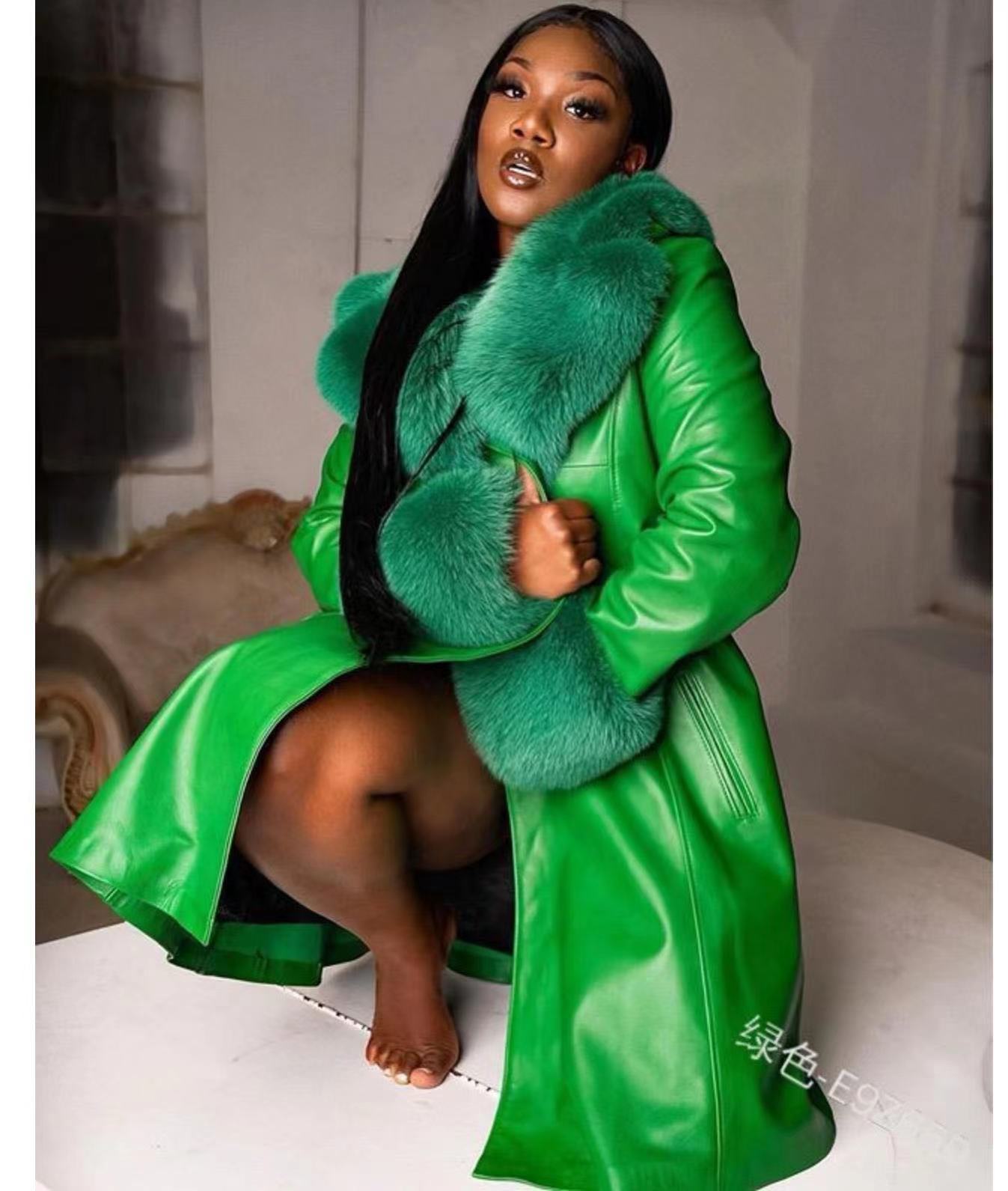 Plus Size Long Thick Coat with Fur Collar